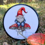 Patrón de punto de cruz – Gnomo y Seta