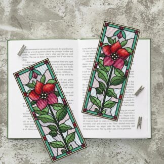 Patrón de punto de cruz – Rosa de Invierno estilo vidriera | Marcapáginas | Bordado floral moderno| Liliss