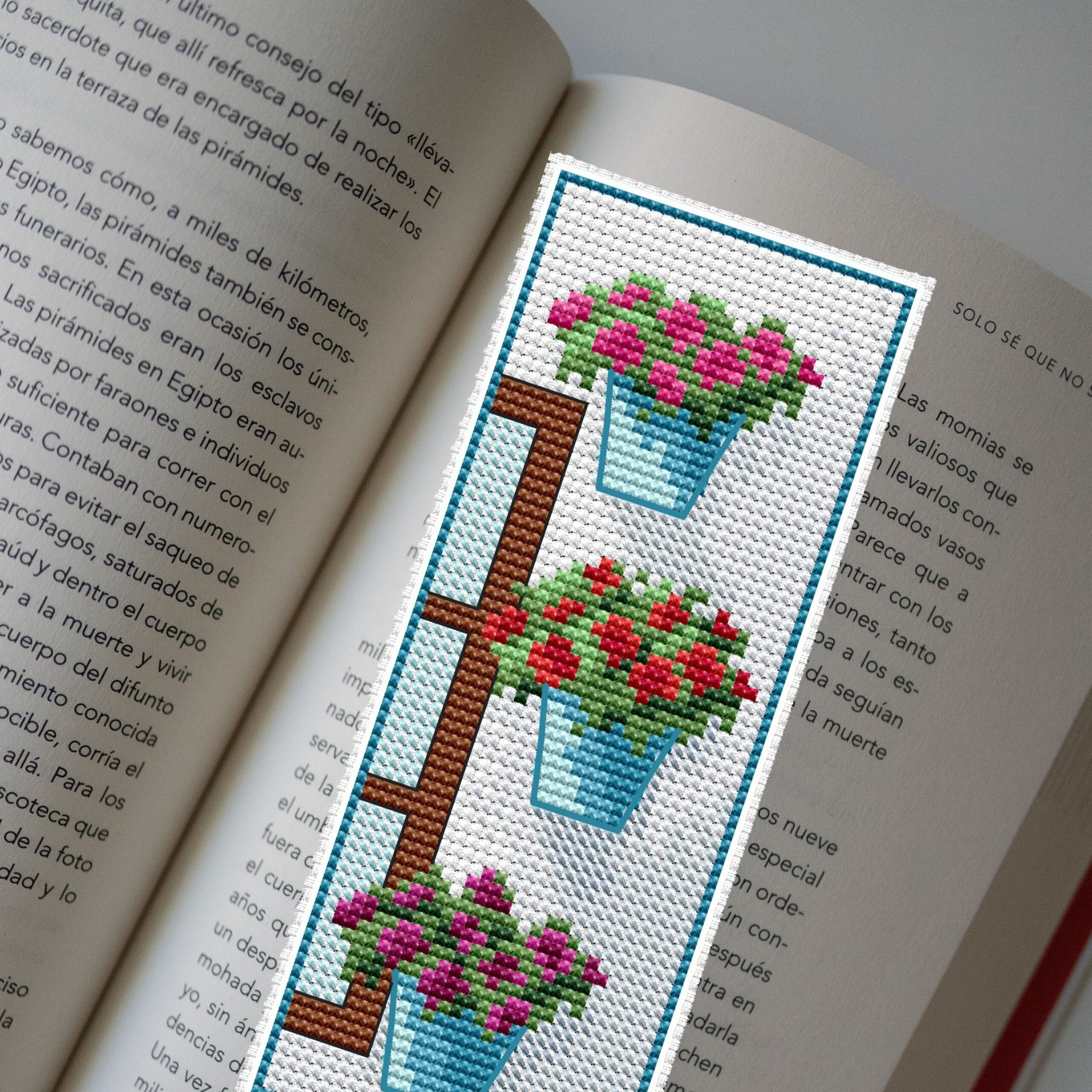 Patrón de punto de cruz – Geranios | Marcapáginas | Bordado floral moderno| Liliss