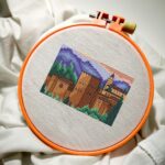 Patrón de punto de cruz PDF – Alhambra Granada | Bordado paisaje España | Diseño arquitectura histórica | Patrón decorativo DIY | Liliss